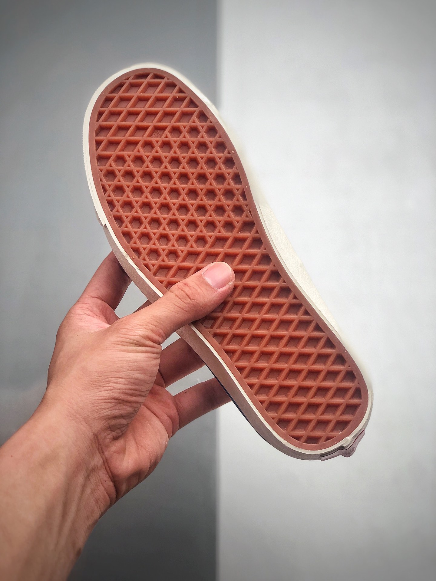 150 万斯安纳海姆 鞋带LOGO印花系列 Vans安纳海姆
