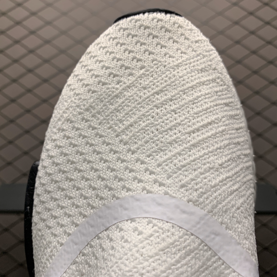 210 Adidas 阿迪达斯 NMD Boost 爆米花超弹中底 EG5662 针织网面休闲跑步鞋