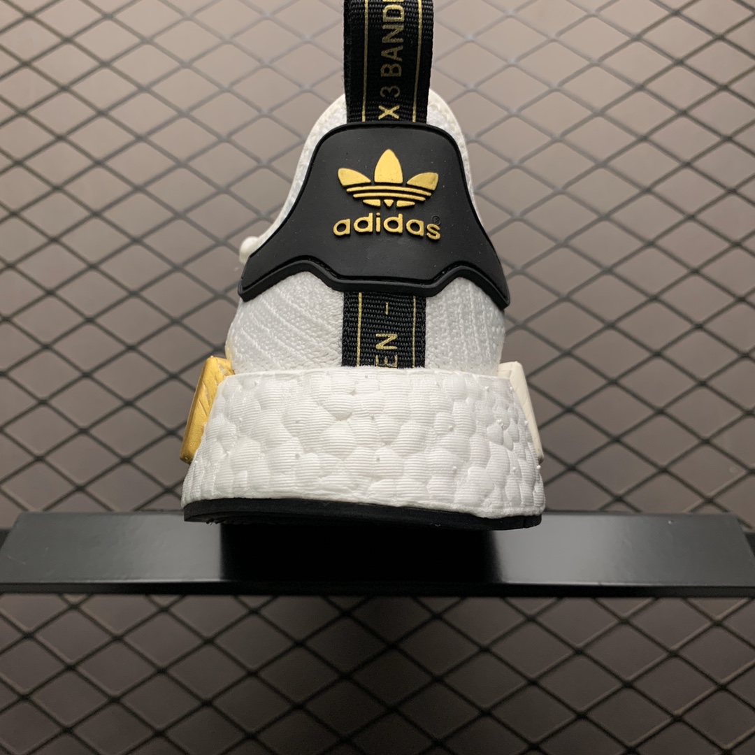 210 Adidas 阿迪达斯 NMD Boost 爆米花超弹中底 EG5662 针织网面休闲跑步鞋