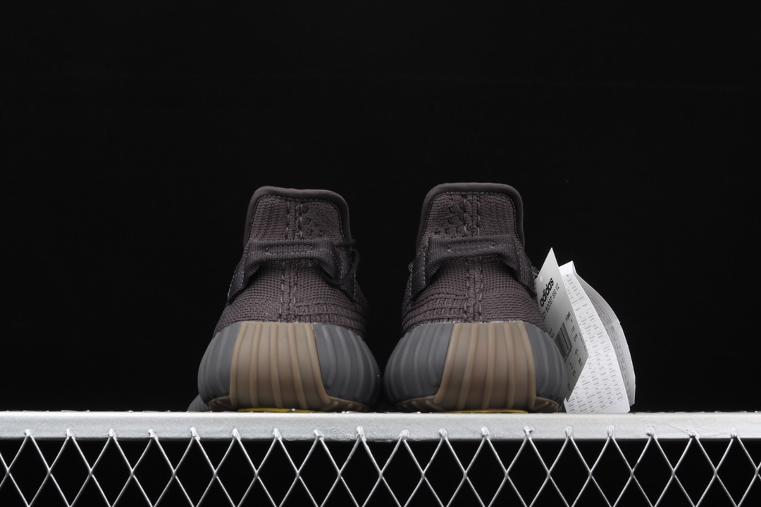 特价外贸版本AdidasYeezyBoost350V2“Cinder”FY2903阿迪达斯椰子350二代