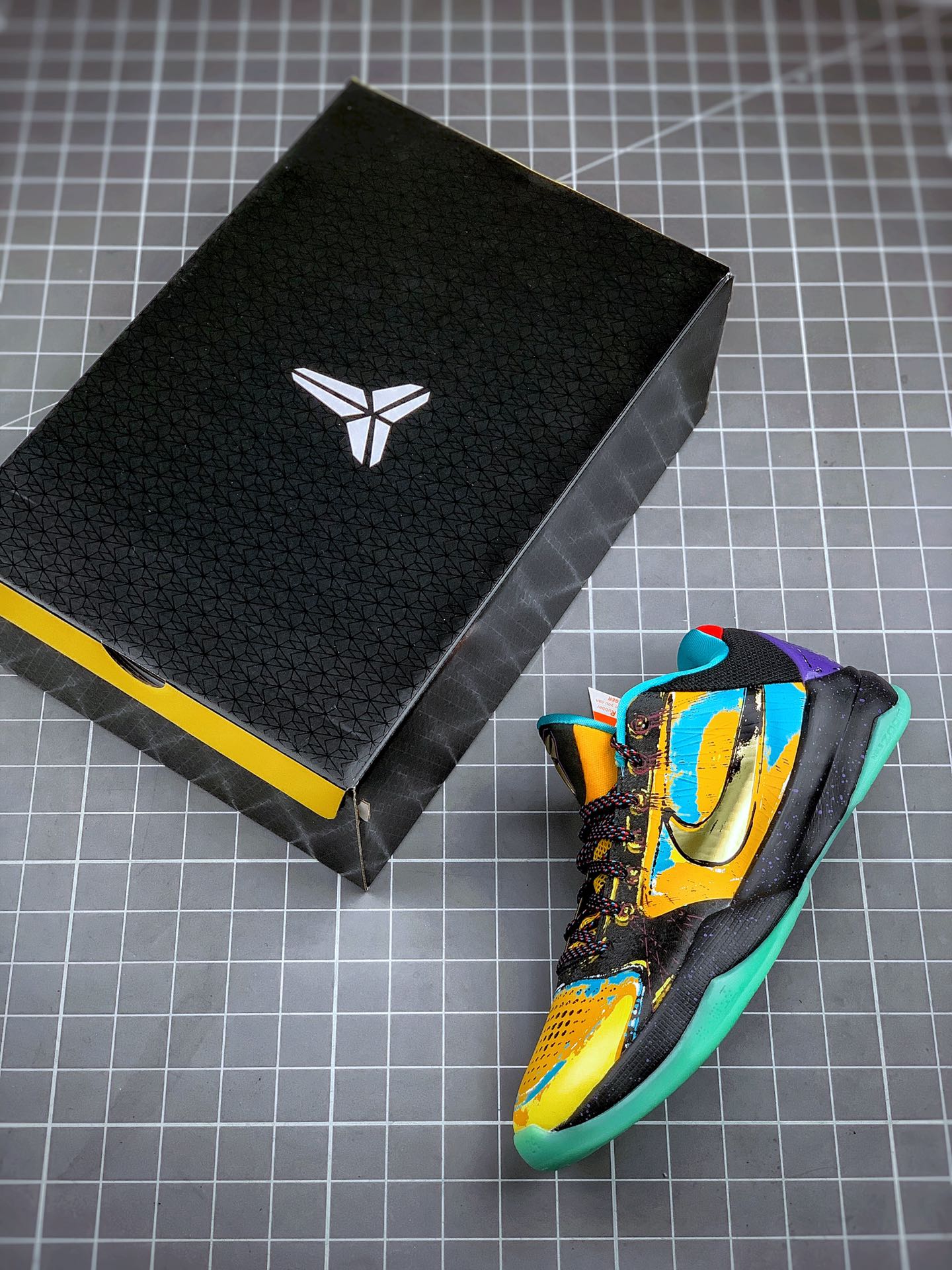 300 灭世纯原 元年科比5代 巅峰典藏配色 大师之路 ZK5 ”PRELUDE”全码出货