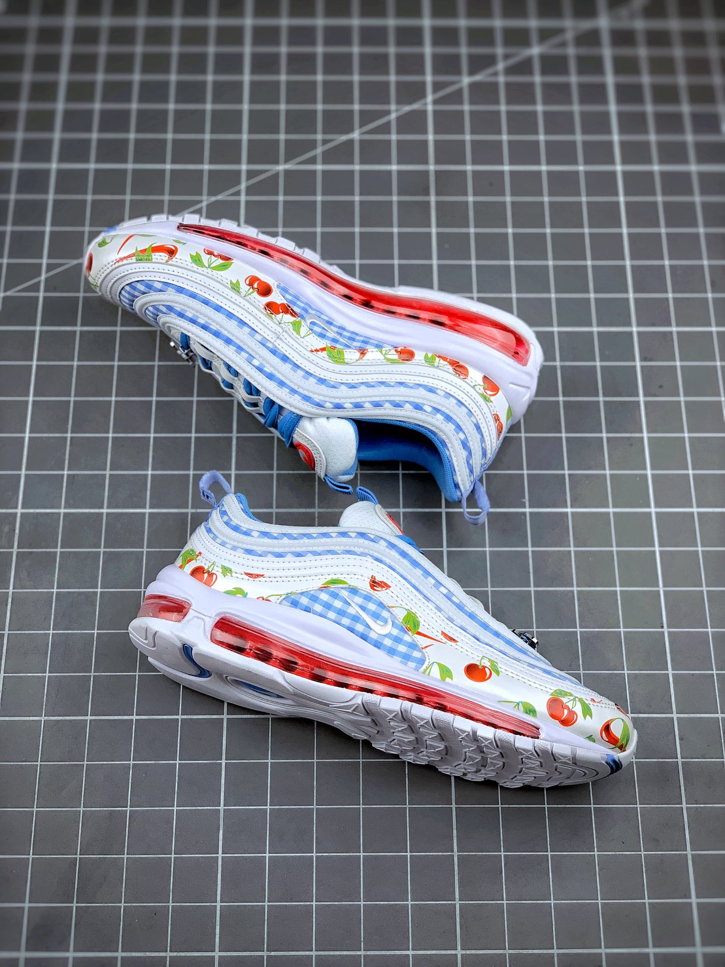 230 AIR MAX 97 樱桃格子蓝 3M CW5806-100