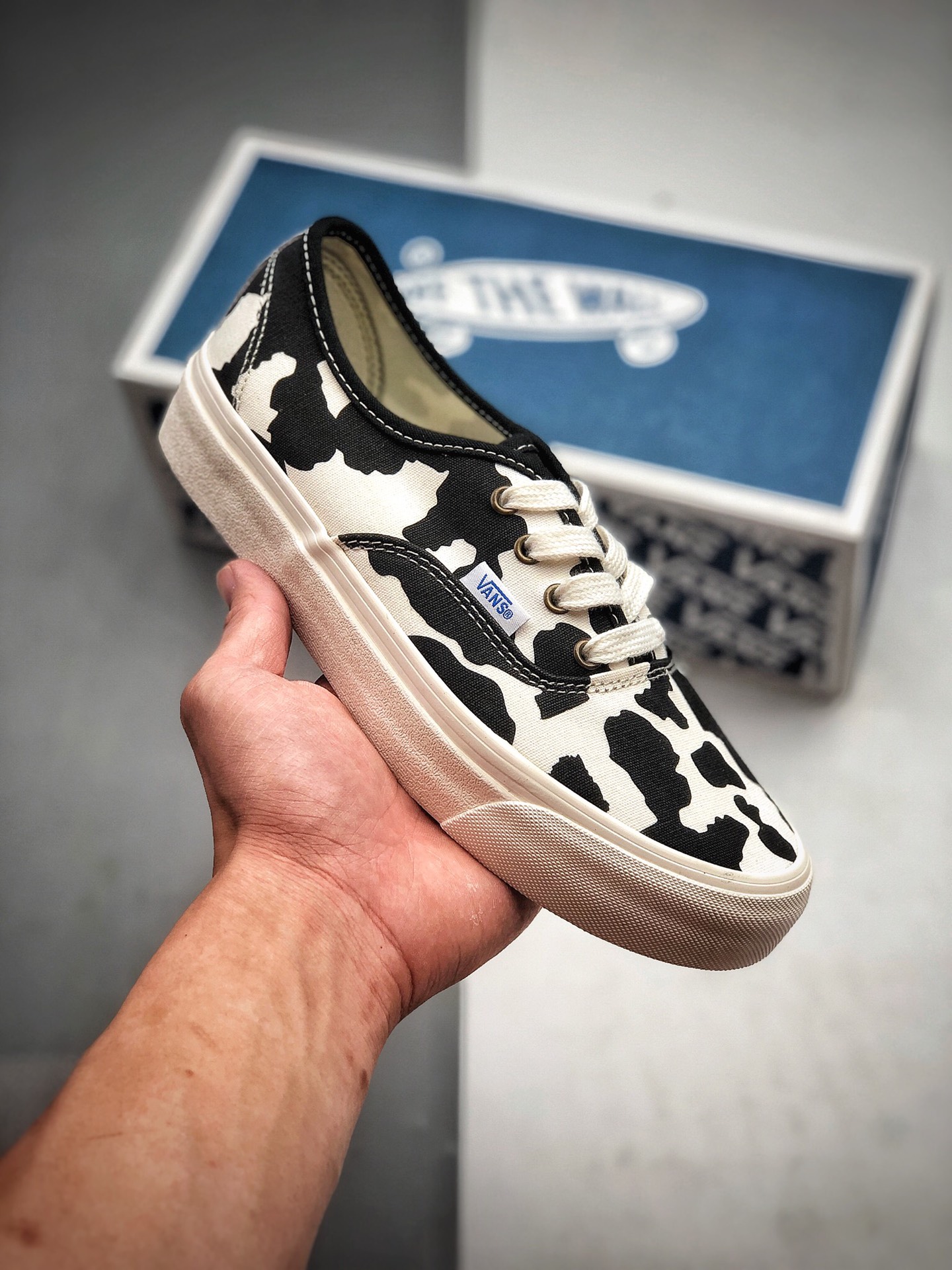 150 VANS VAULT OG Authentic 奶牛配色