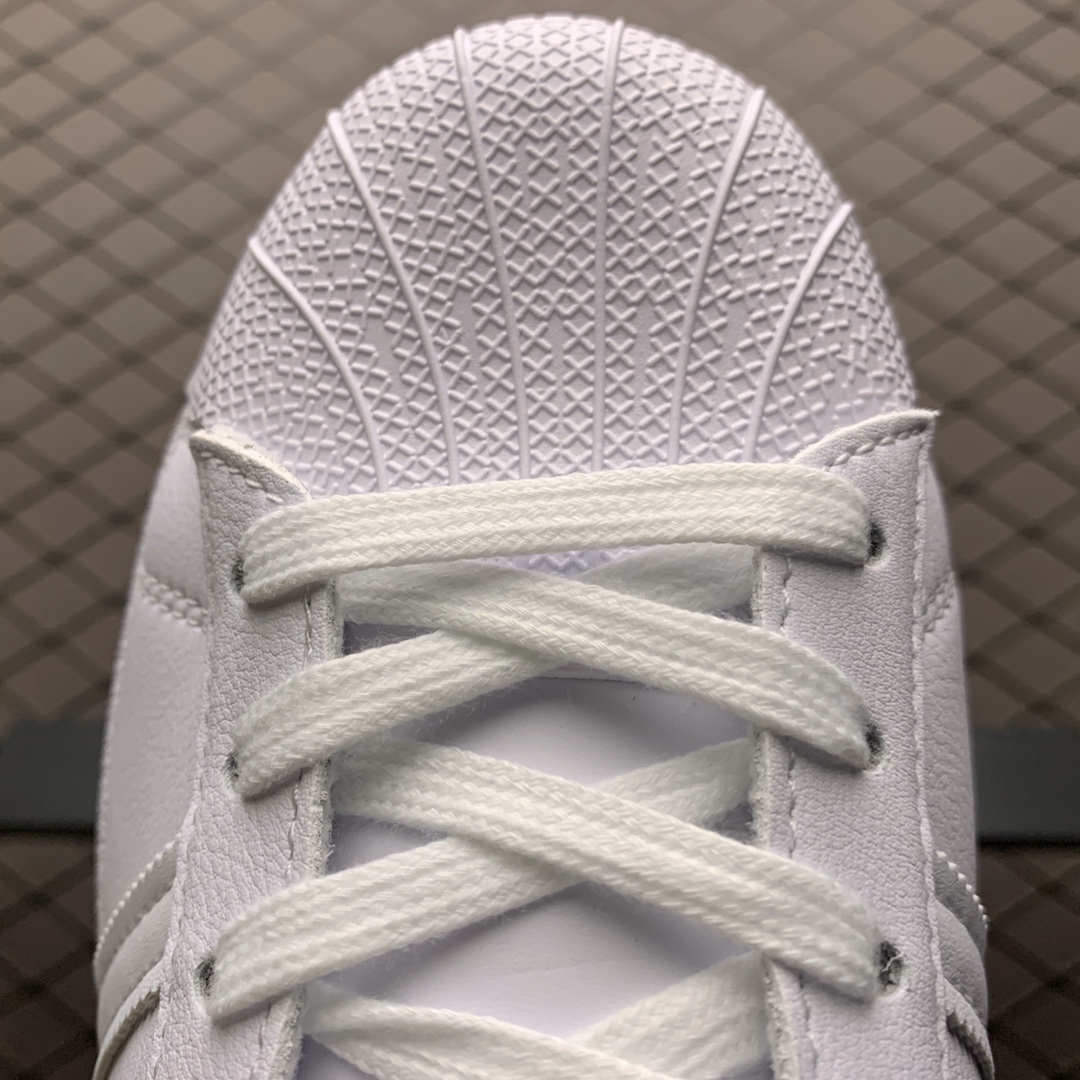 190 Adidas  Superstar 贝壳头休闲运动板鞋 FX4280