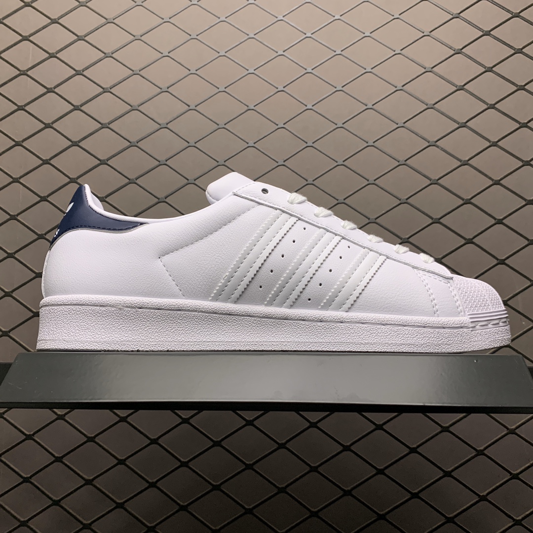 190 Adidas  Superstar 贝壳头休闲运动板鞋 FX4280