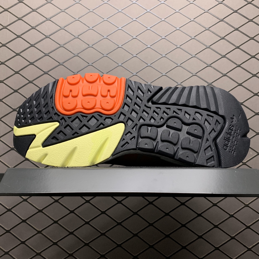210 Adidas 阿迪达斯 Nite Jogger Boost 夜行者真爆大底复古跑鞋 EF5409