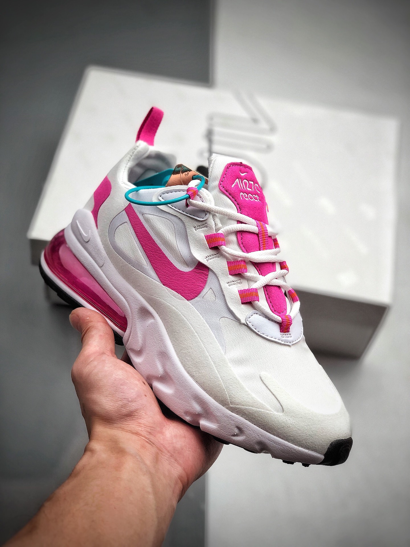 190 女码【GET毒】 公司级 Nike Air Max 270 React缓震气垫运动跑鞋 柔软泡棉中底搭载大体积Max Air气垫