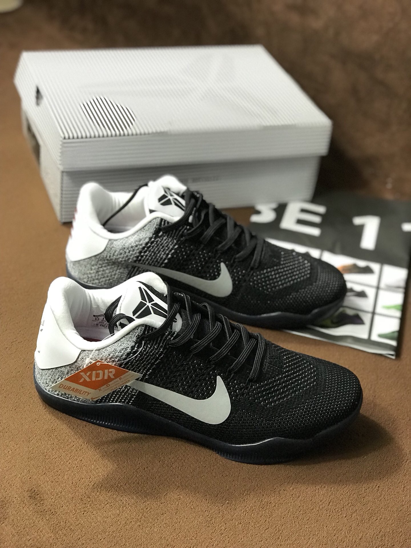 220  Nike Kobe 11 Elite Low 科比11代 822675-105 渐变黑白独家公司级品质出货 内置Zoom缓震气垫