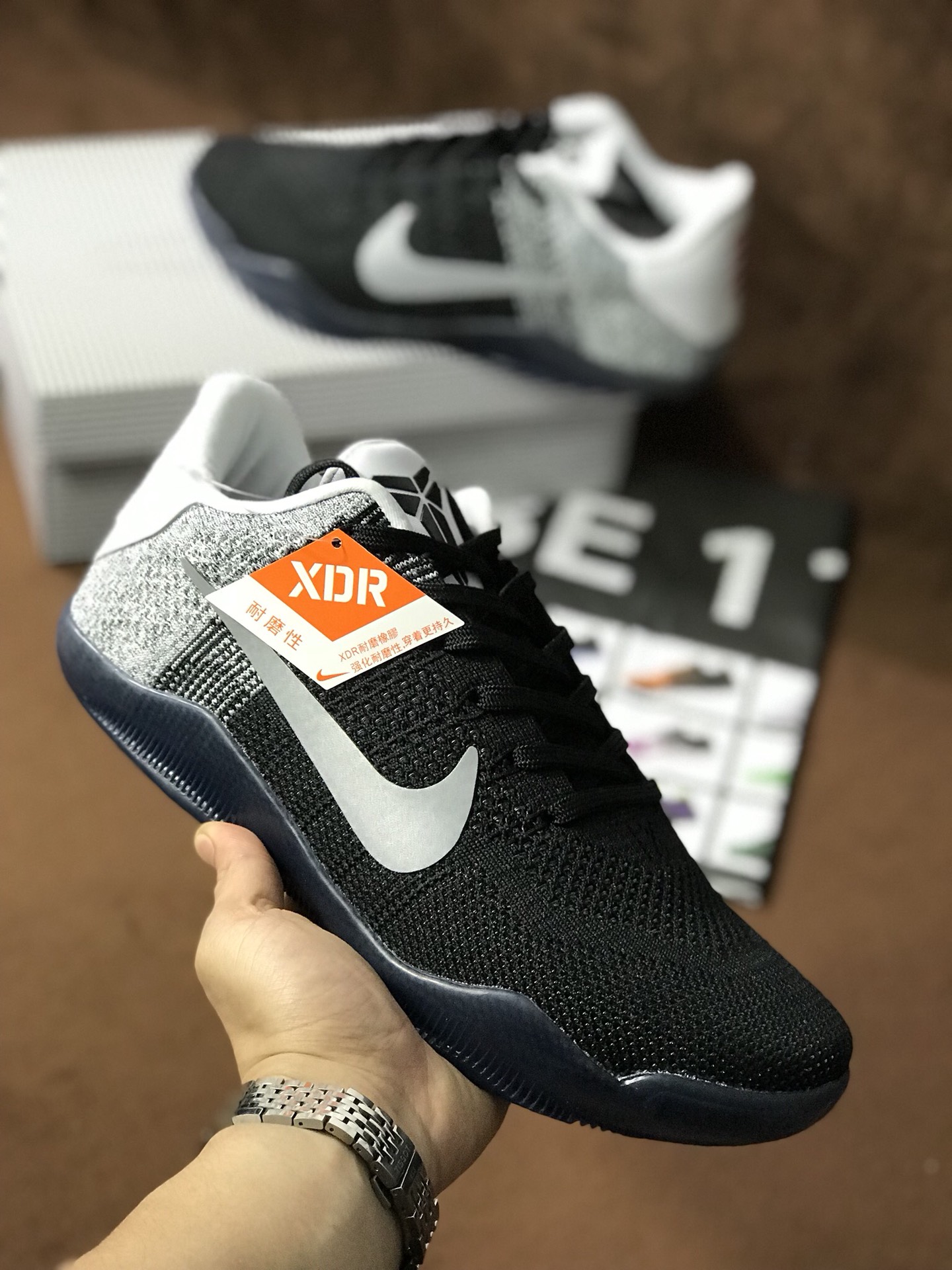 220  Nike Kobe 11 Elite Low 科比11代 822675-105 渐变黑白独家公司级品质出货 内置Zoom缓震气垫