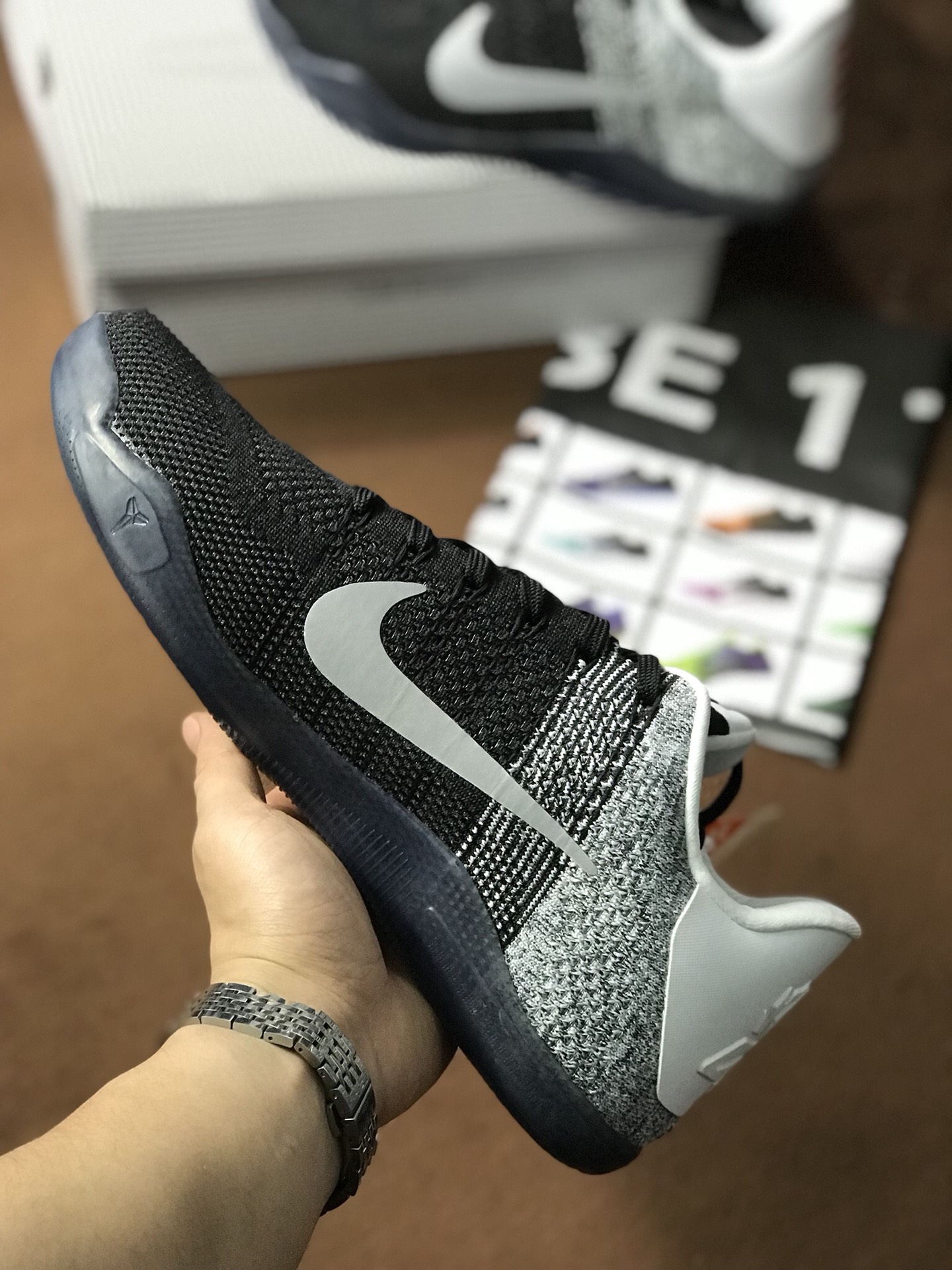 220  Nike Kobe 11 Elite Low 科比11代 822675-105 渐变黑白独家公司级品质出货 内置Zoom缓震气垫