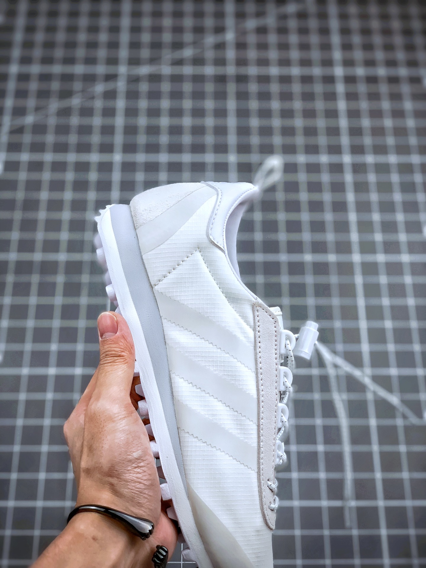 170 Adidas Nite Jogger og 3M 反光 经典休闲百搭运动跑鞋 帮货号：EG6618 EG6619