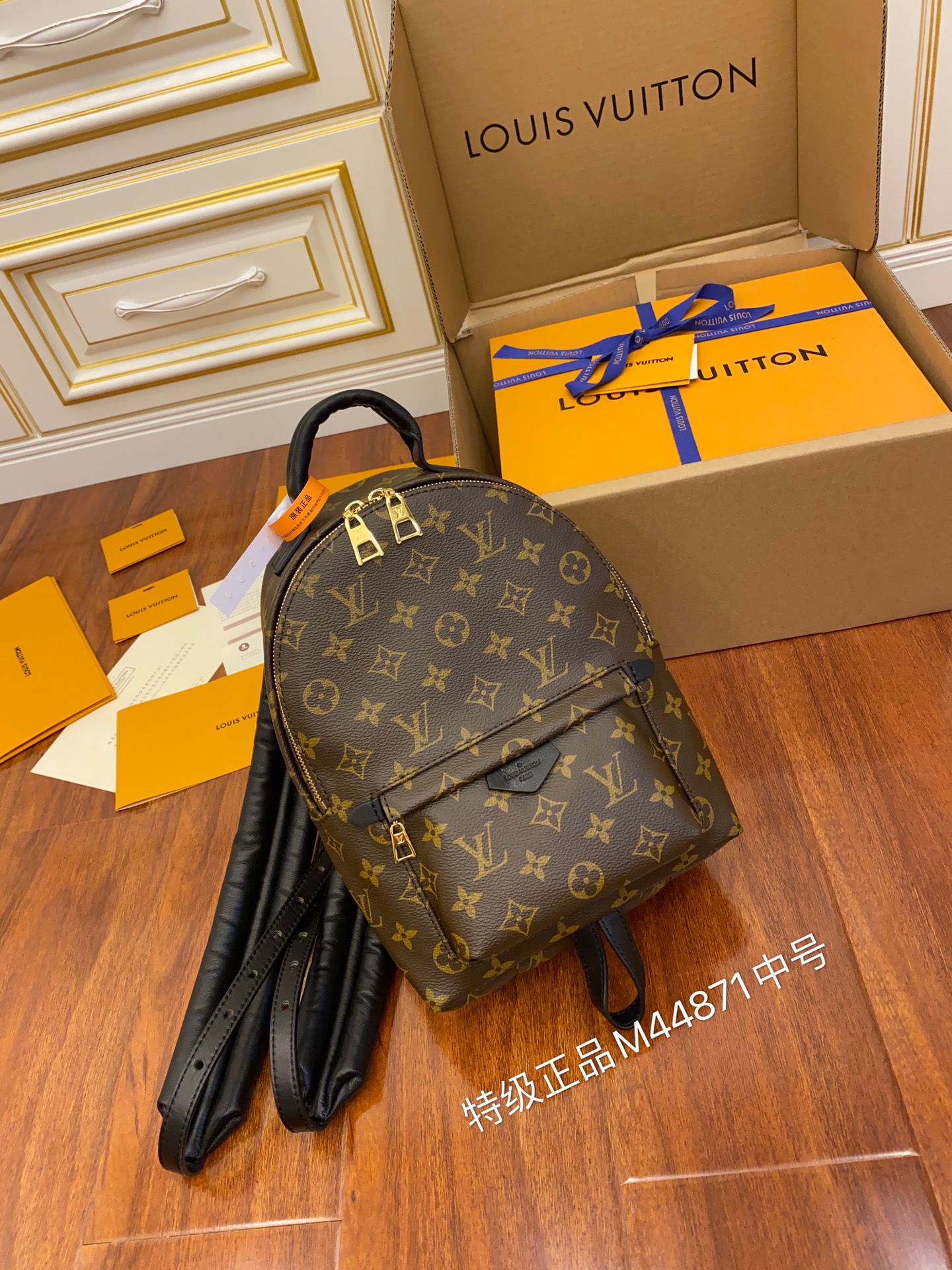 [Louis Vuitton Women