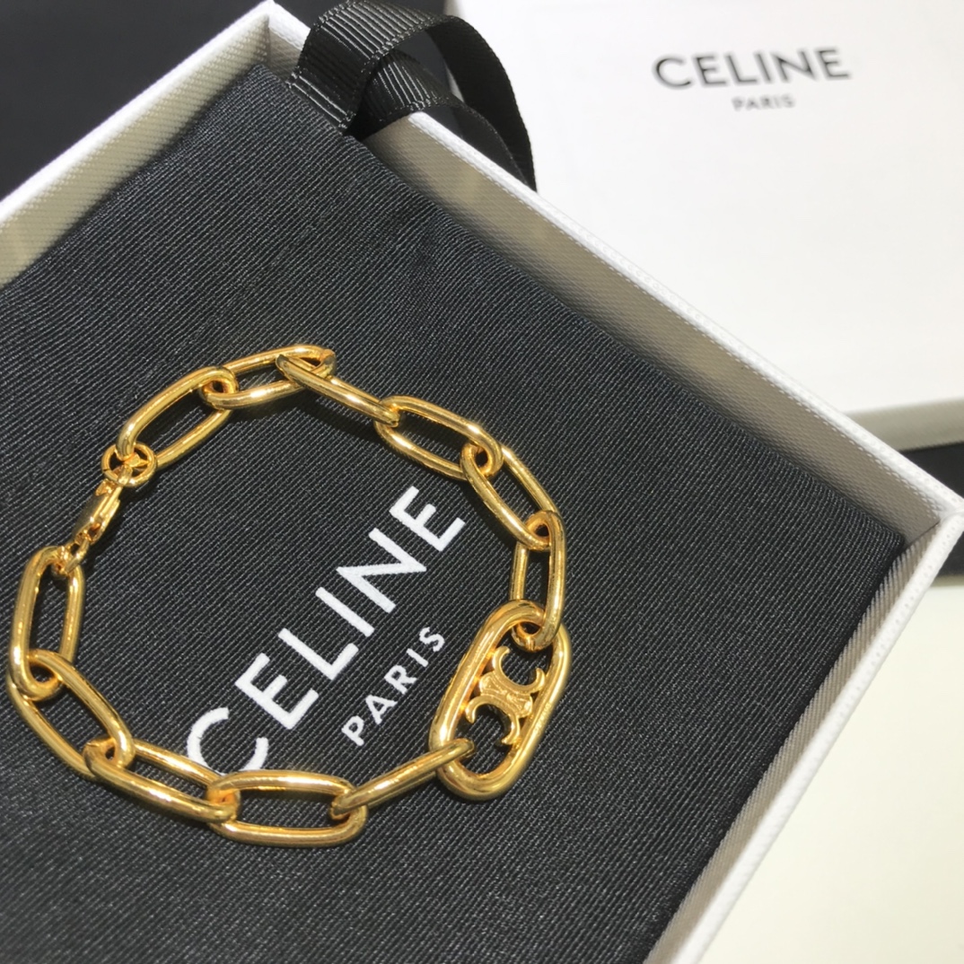 Celine Jewelry Bracelet Online Sale
 Yellow Engraving Brass Fashion Chains