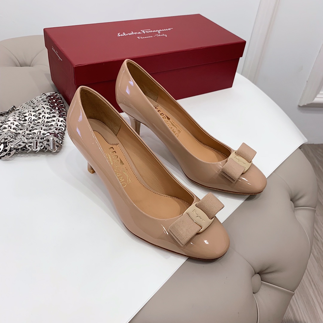 [Ferragamo Women