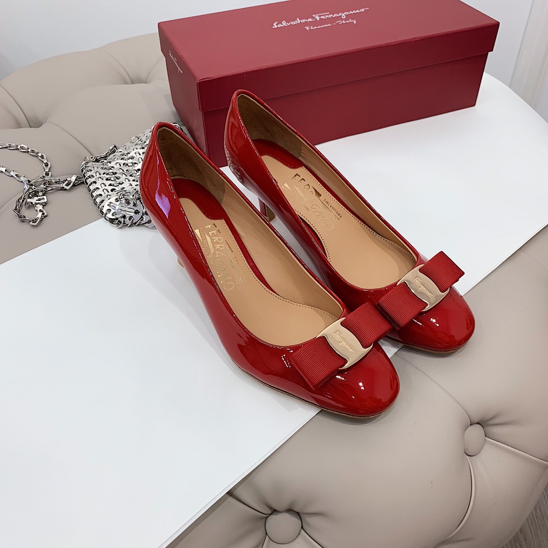 [Ferragamo Women