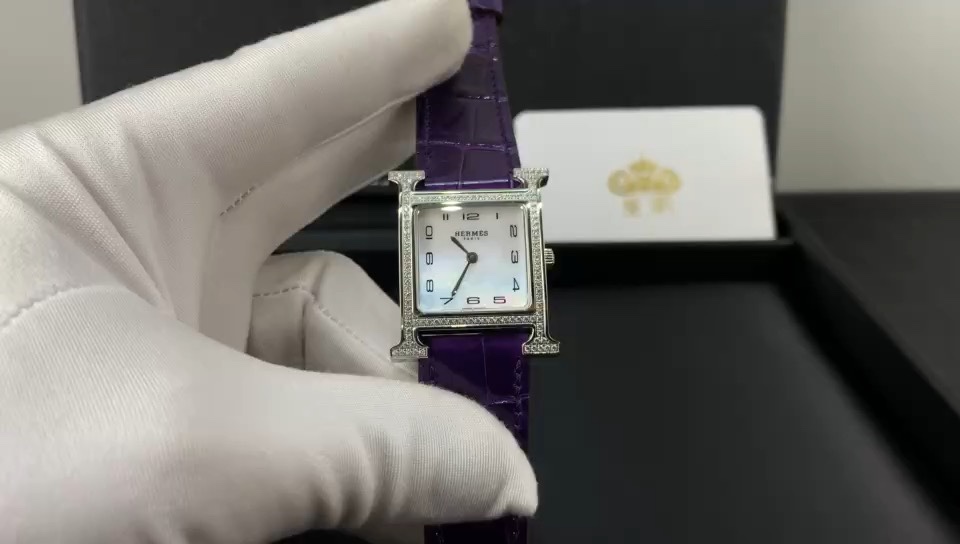 Hermès 皇家 爱马仕H系列女表贝壳面表盘视频欣赏
