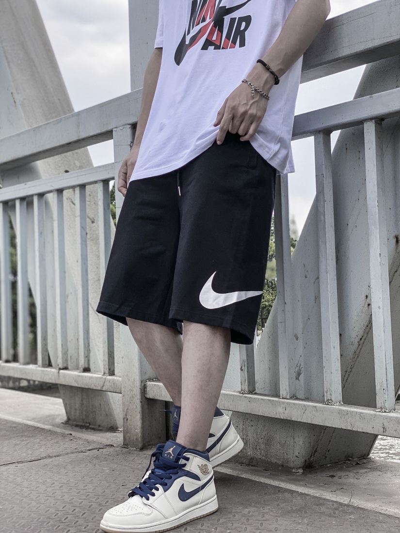发45nike 耐克 小红书爆款 大勾logo 印花 运动休闲短裤 男女同