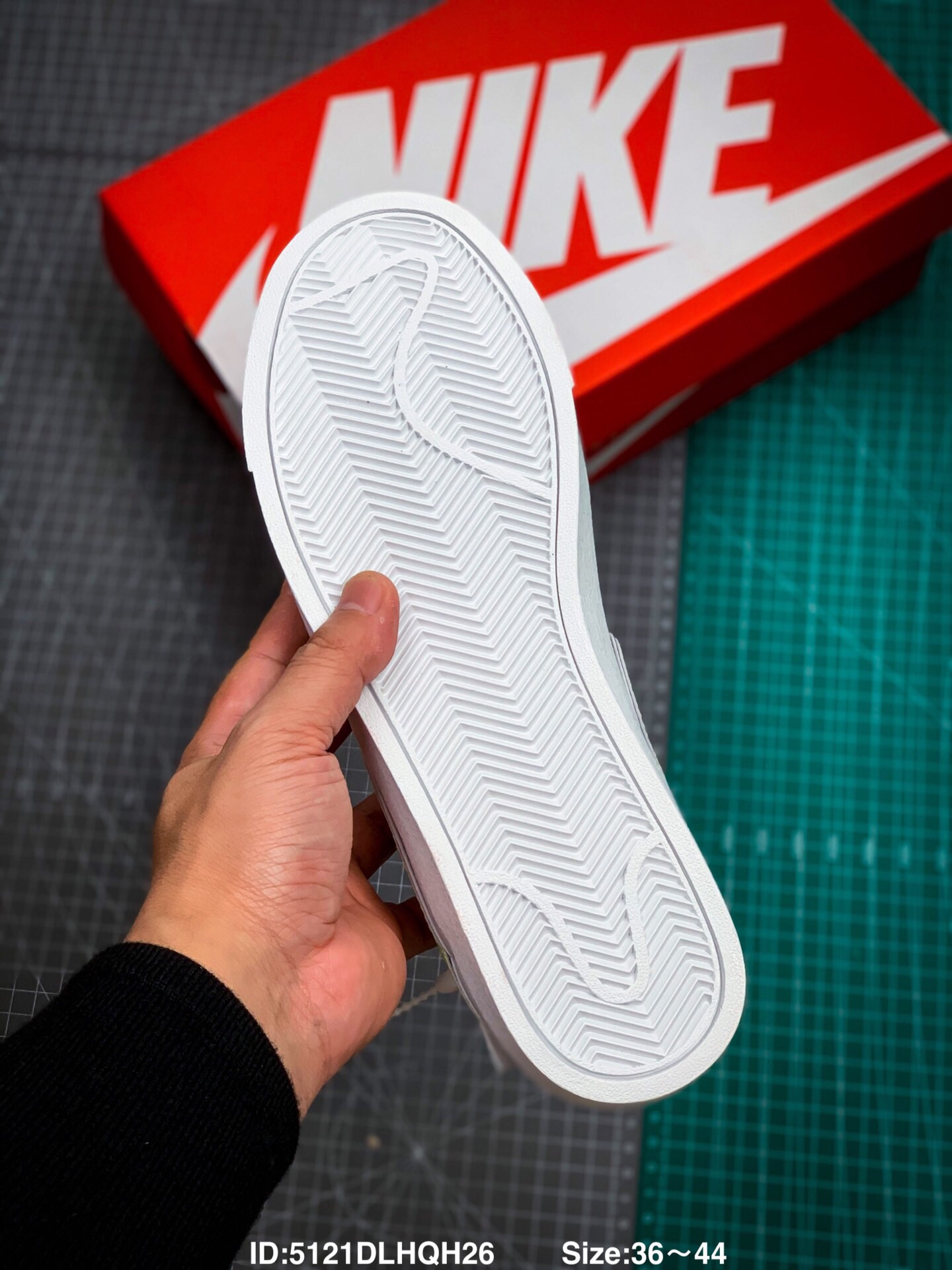 公司级 独家新款 Nike SB Zoom Blazer Low 开拓者 全新开发原楦型纸版 纯棉进口帆布 采用个性双层勾3M反光底勾 更让网鞋板鞋开启意料之外的时尚风格 ID:5121DLHQH26