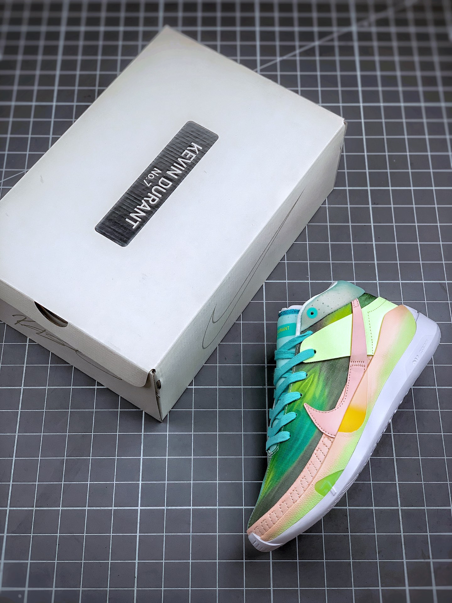 260 Nike Zoom KD 13 EP 杜兰特13代 缓震实战篮球鞋  货号：CI9948-602