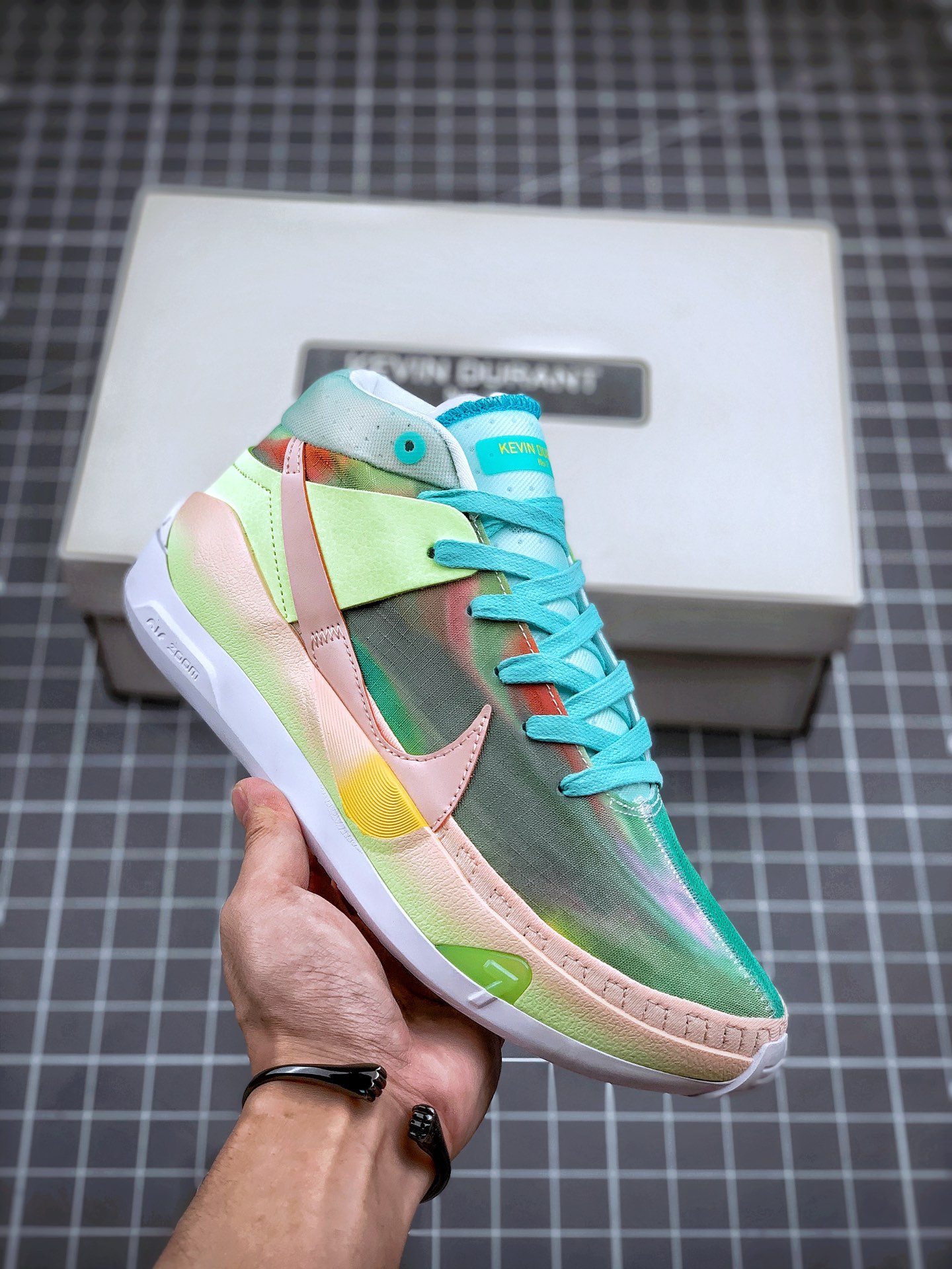 260 Nike Zoom KD 13 EP 杜兰特13代 缓震实战篮球鞋  货号：CI9948-602