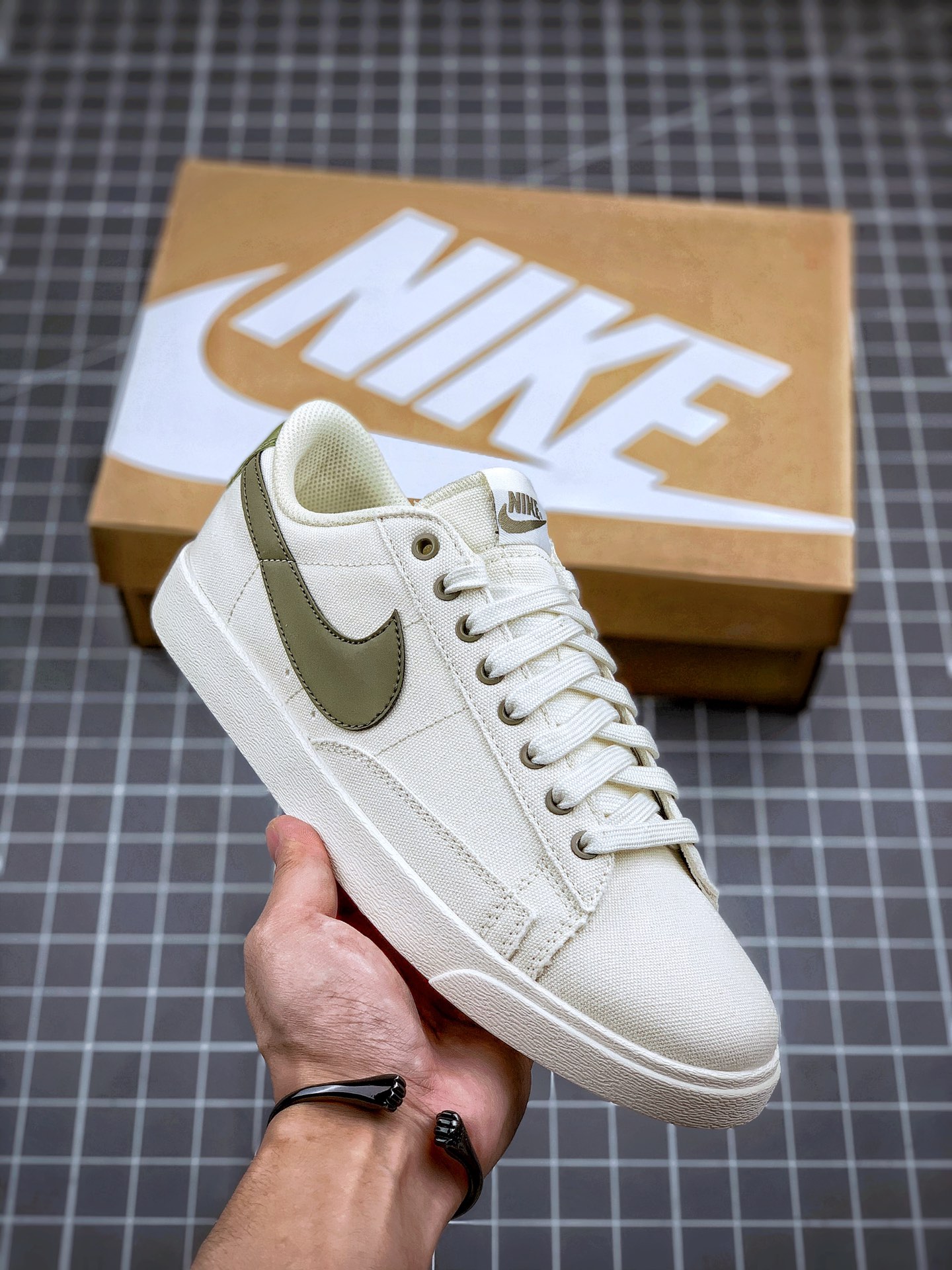 170 Nike Blazer Low LX Plant Color Wmns AV9371-600 Collection pink数：36 36.5 37.5 38 38.5 39 40 40.5 41 42 42.5 43 44