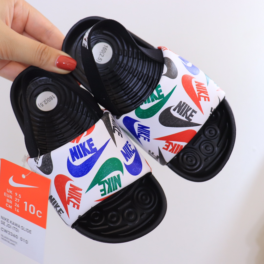 图片[5]-【九宫格细节图 ＮＫ新款儿童凉拖 专G版无敌好质量👏不愧是爆款.颜值担当吖～.真的是萌你一脸好么🤩我一百分推荐💯收到绝对惊艳到你.不仅仅是好看，质量都超乎想象了，橡胶底防滑耐磨关键是软到你尖叫的.哪哪都软.鞋面.鞋后跟带.鞋底全部一软到底.特别要说的是后跟松紧带那是我见过最好的弹力带了👍-选品中心