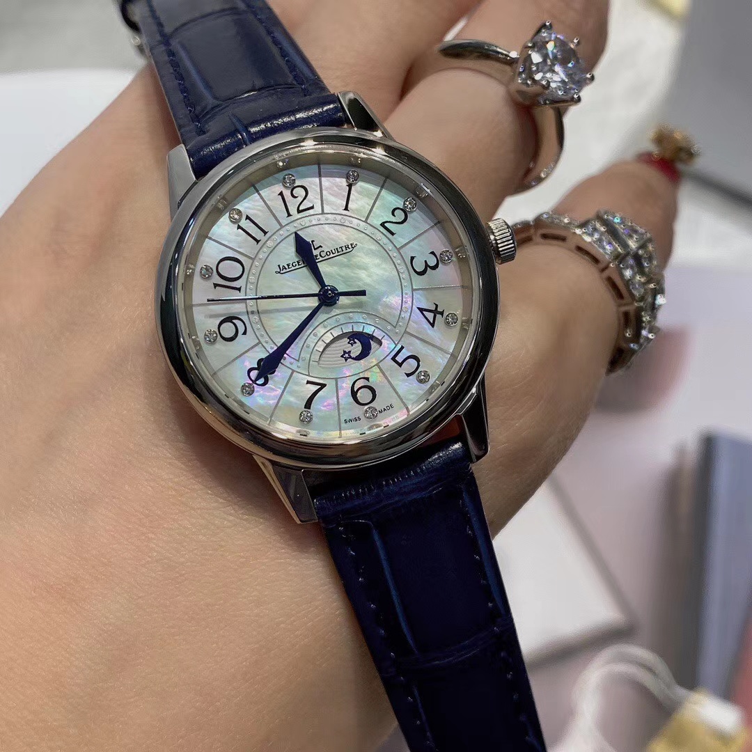 Cartier 积家约会系列女款腕表，天然贝壳面表盘，钢带皮带都可选