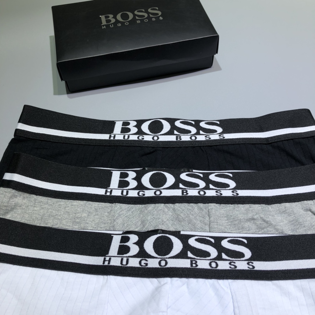  🔥🔥🔥高端狠货•新款刺绣经典logo•送礼自用皆宜】BOSS 一盒3条装男士内裤 难得好货，性价比极高
