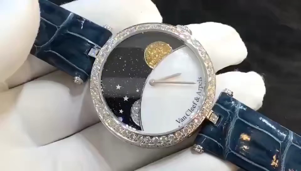 Van Cleef & Arpels 梵克雅宝日月星辰 38MM