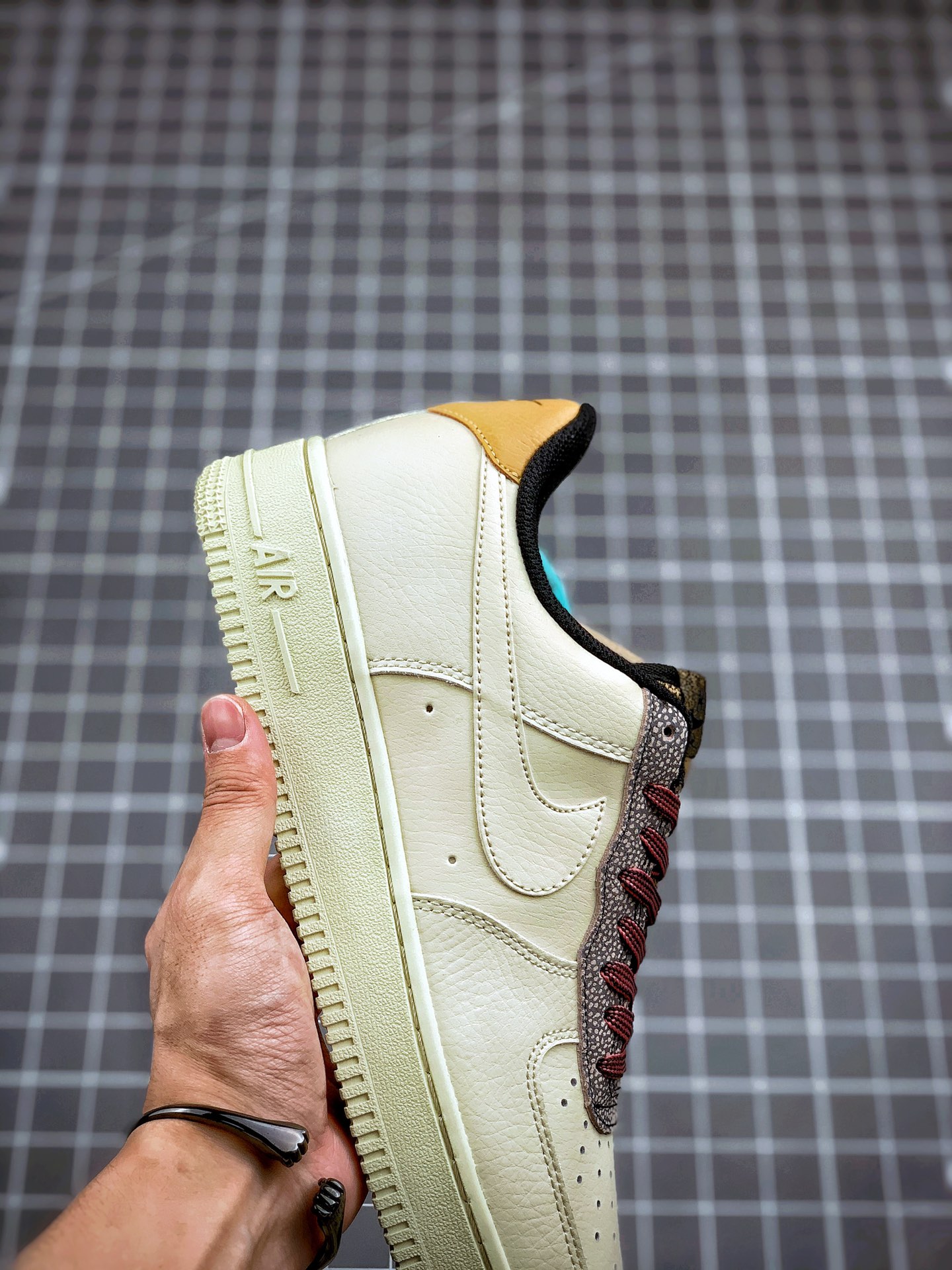 210 Air Force 1 '07 LV8 大理石纹 CK4363-100