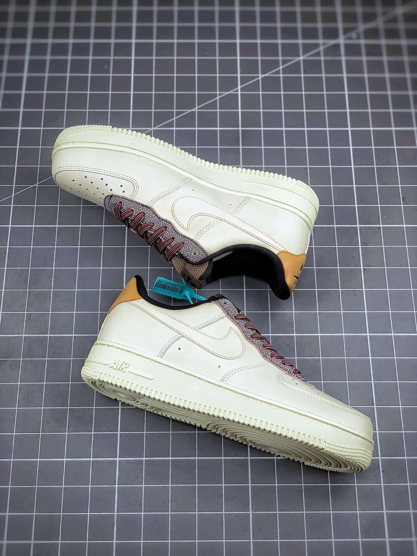 210 Air Force 1 '07 LV8 大理石纹 CK4363-100