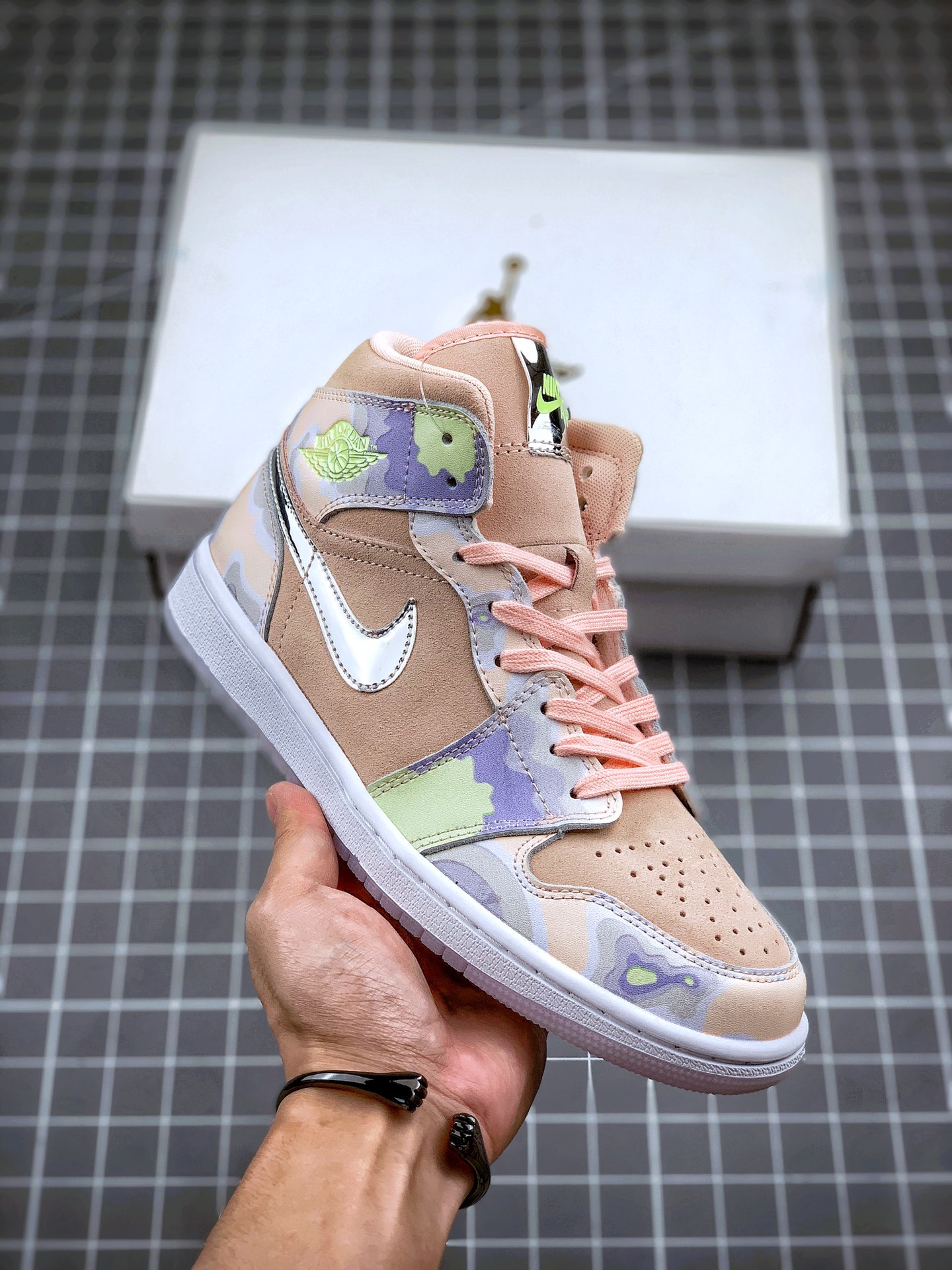 270 Air Jordan 1 Mid白银紫中帮 AJ1 乔丹1代 aj1 乔1 中邦 CW6008-600