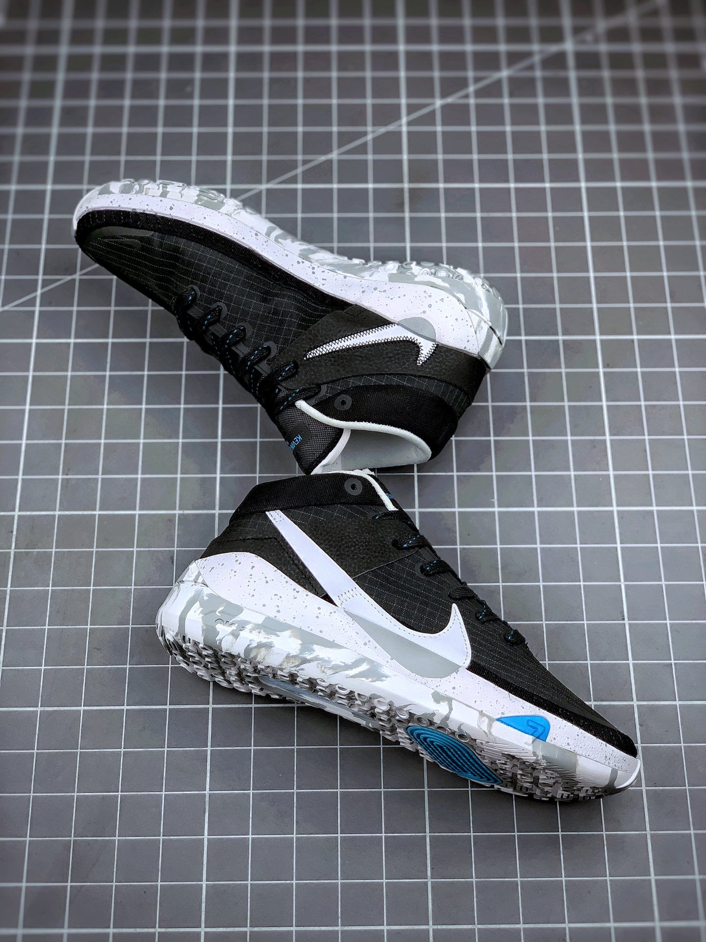 260 Nike Zoom KD 13 EP 杜兰特13代 缓震实战篮球鞋 CI9948-001