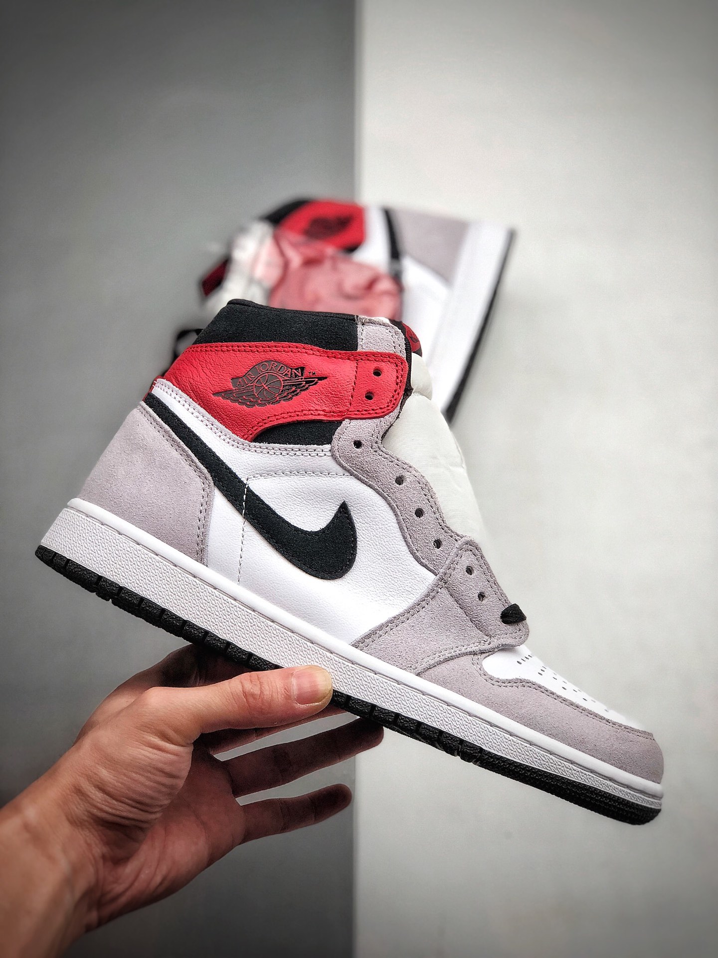 460  Air Jordan 1 High OG”Light Smoke Grey”AJ1代经典复古经典高帮百搭文化篮球鞋“烟灰黑红”555088-126