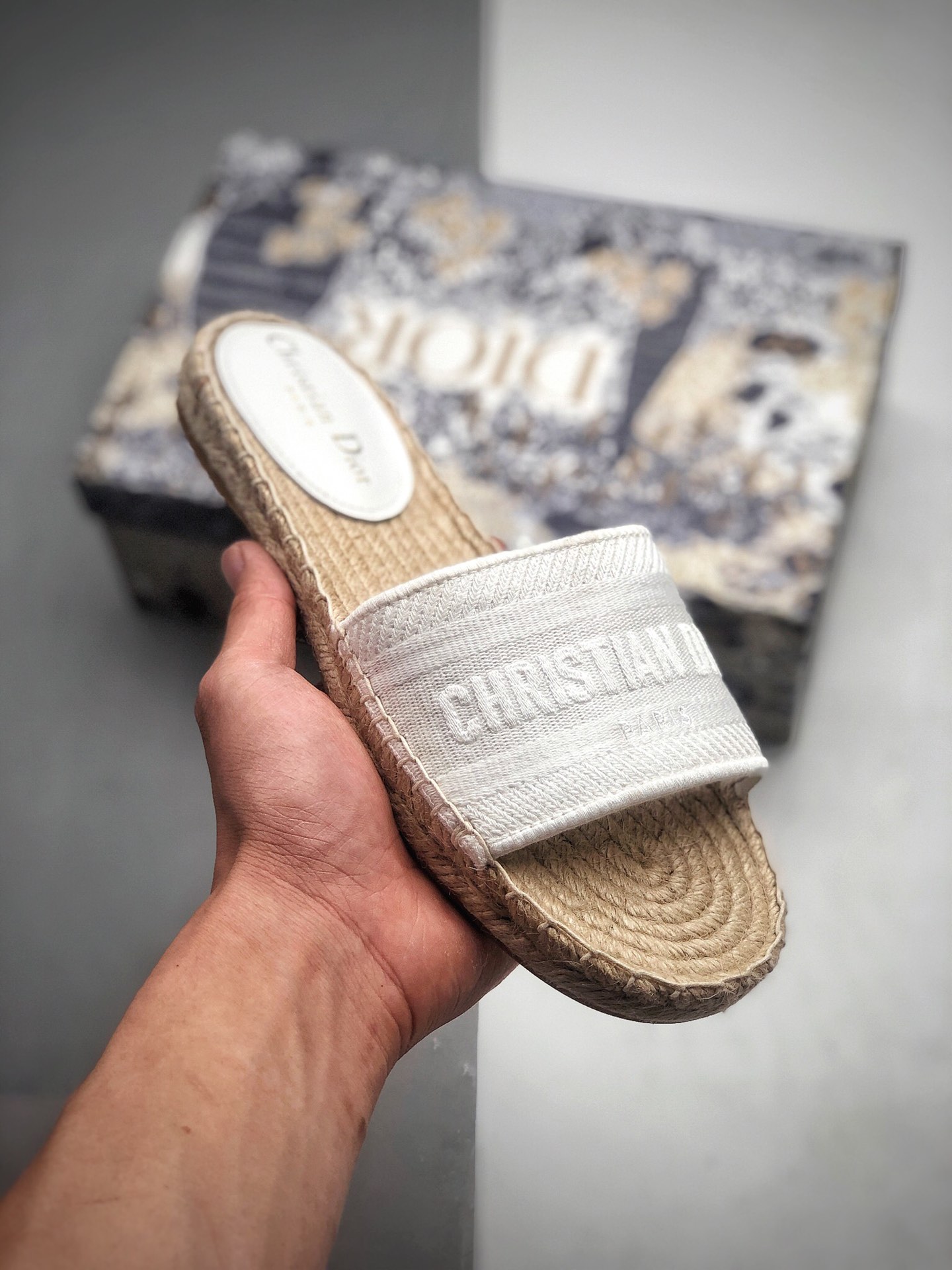 210 迪奥/Dior   Dior 迪奥拖鞋   官网主推款 Dior 20s 春夏首秀 迪奥渔夫鞋系列