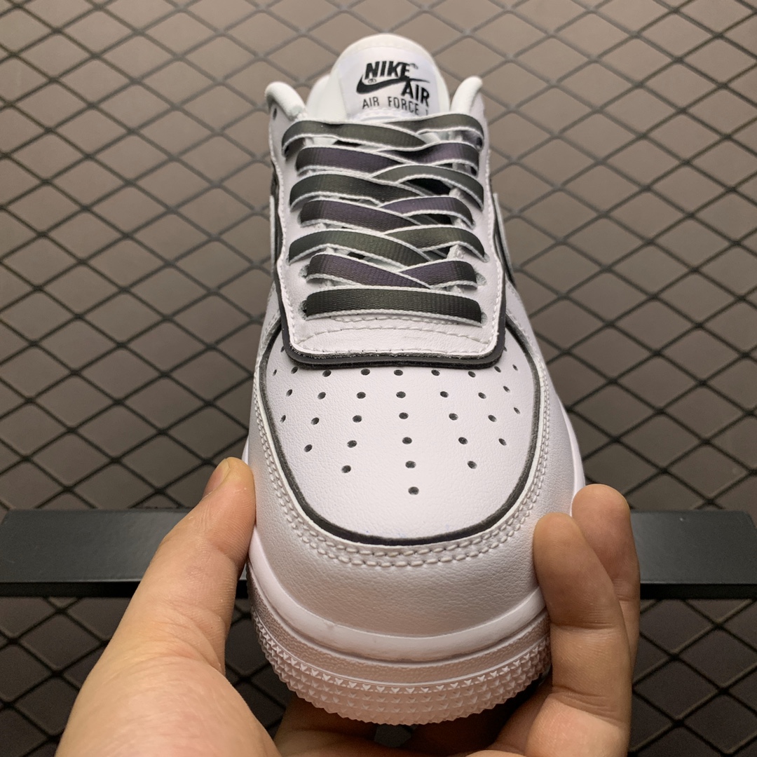 210 Nike Air Force 1 空军一号低帮运动休闲板鞋 CK6588-100