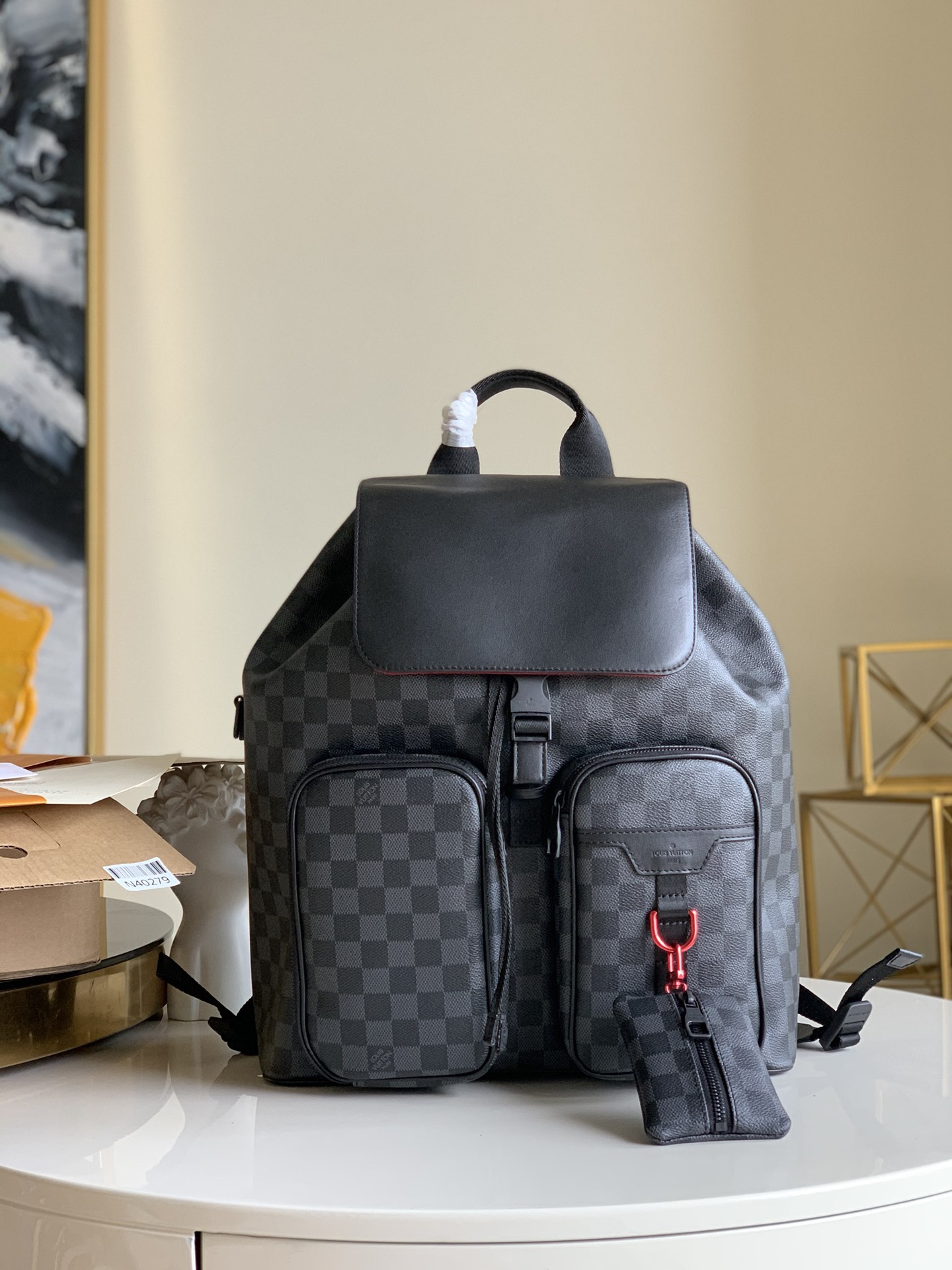NO:395831,【Exclusive real photo N40279】Hagge New model is coming Back pack backpack BACKPACK Men's luxury functional backpack Size 33.0 x 41.0 x 16.0 cm .,LV【Original leather】,louis vuitton,backpacks19860909【独家实拍N40279】黑格 新款来袭 Back pack 背包 BACKPACK 男士奢华机能风双肩背包 尺寸33.0 x 41.0 x 16.0 cm .,LV【原厂皮】,louis vuitton,backpacks,Bag