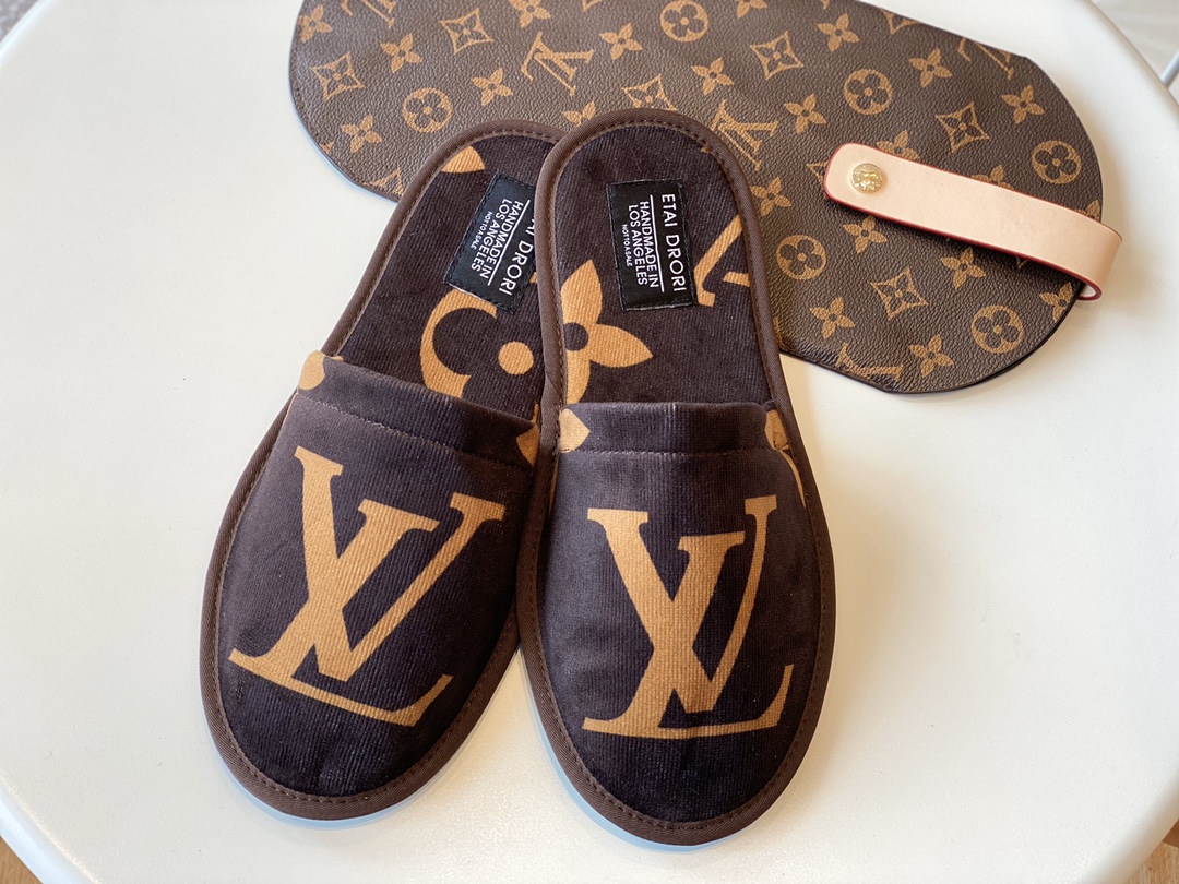 Custom Designer House Slippers - Comprehensive 3