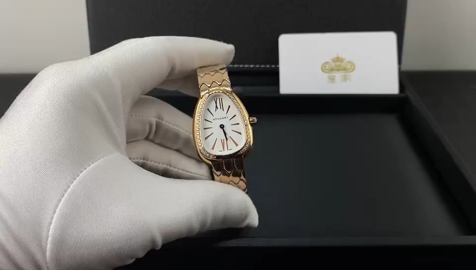 Bvlgari 皇家 宝格丽SERPENTI系列女款腕表视频欣赏