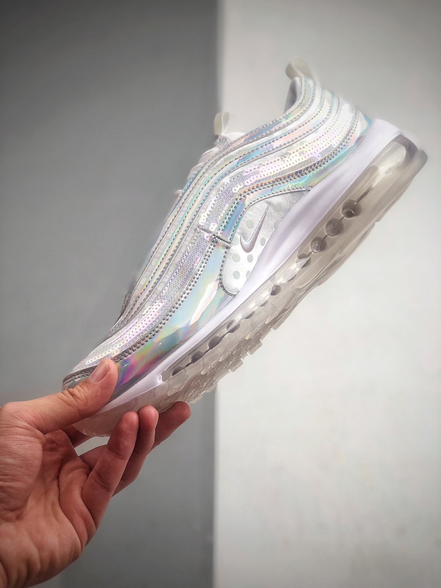 230 耐克Nike Air Max 97  Prm耐克 春季新款珍珠97子弹 炫彩镭射日本限定男女子休闲百搭气垫跑鞋  货号：CU8872-196