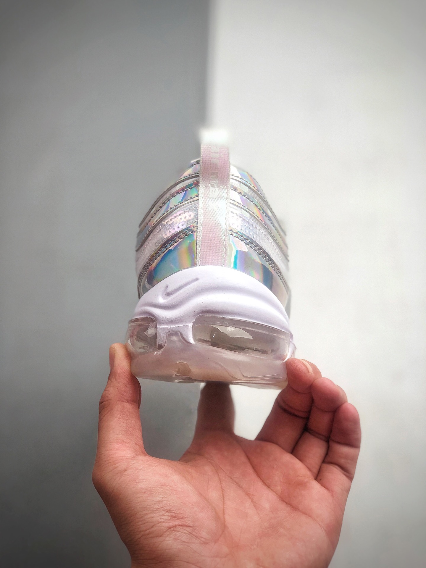 230 耐克Nike Air Max 97  Prm耐克 春季新款珍珠97子弹 炫彩镭射日本限定男女子休闲百搭气垫跑鞋  货号：CU8872-196
