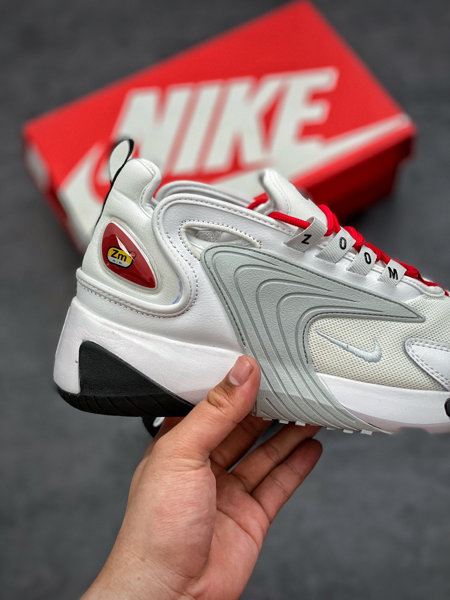 230 Nike Zoom 2K 复古老爹慢跑鞋  公司级  货号：AO0354-107
