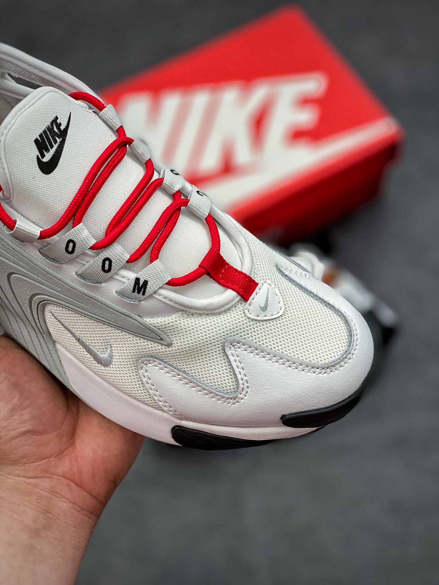 230 Nike Zoom 2K 复古老爹慢跑鞋  公司级  货号：AO0354-107