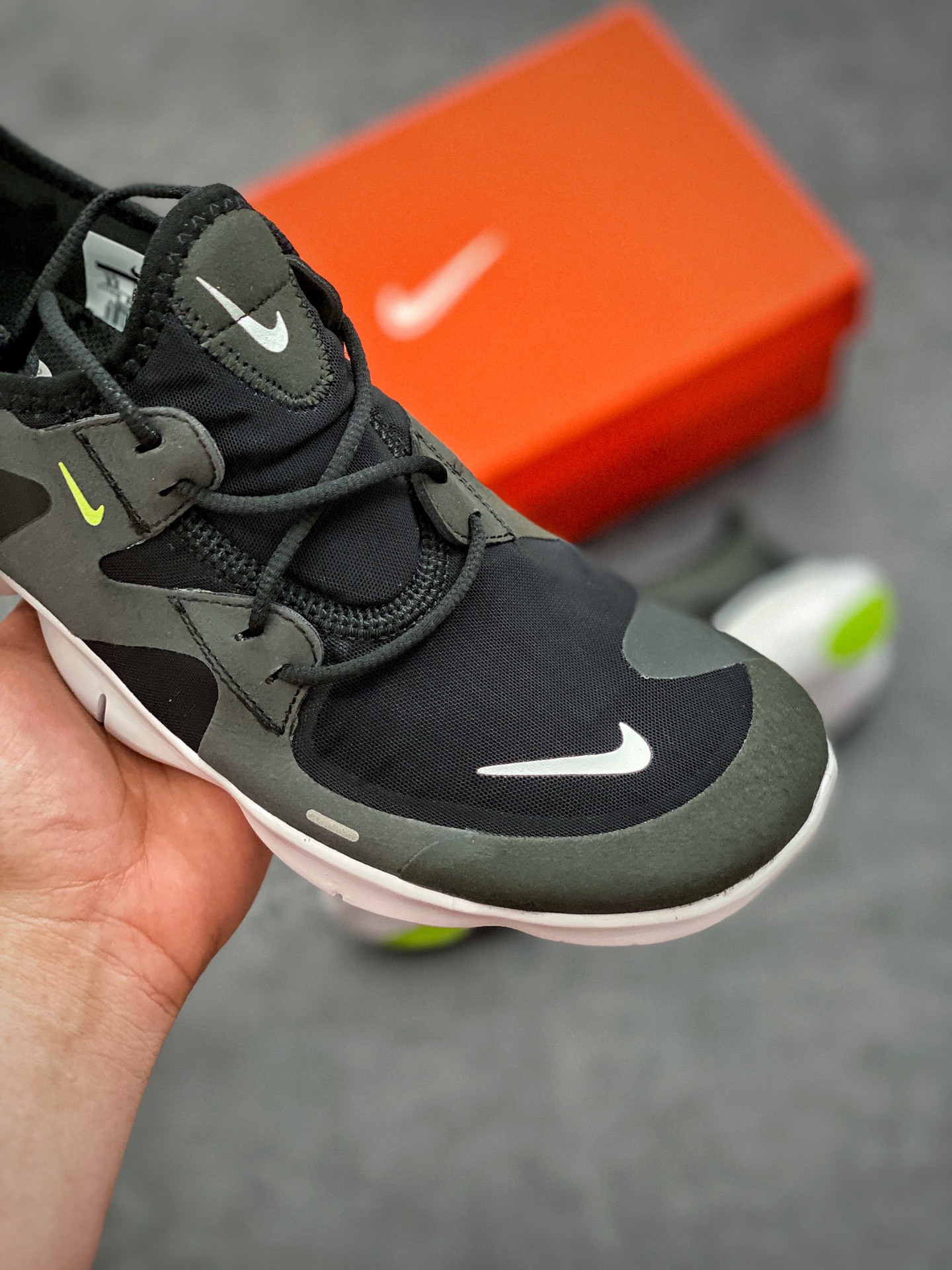 170 新季度官方主推款  Nike Wmns Free Rn 5.0 2019  超轻网面透气运动跑步鞋 AQ1289 003
