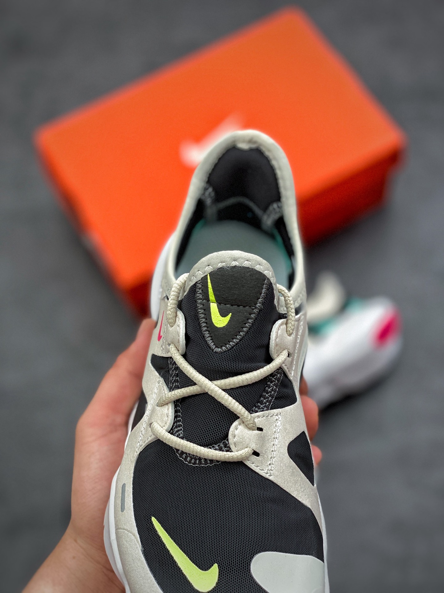 170 Nike Wmns Free Rn 5.0 2019  超轻网面透气运动跑步鞋 AQ1316 100