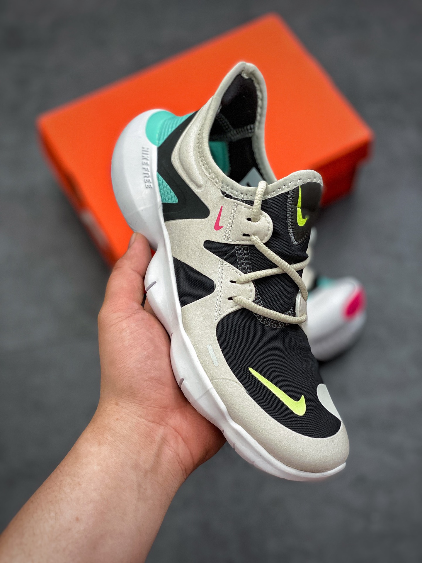 170 Nike Wmns Free Rn 5.0 2019  超轻网面透气运动跑步鞋 AQ1316 100