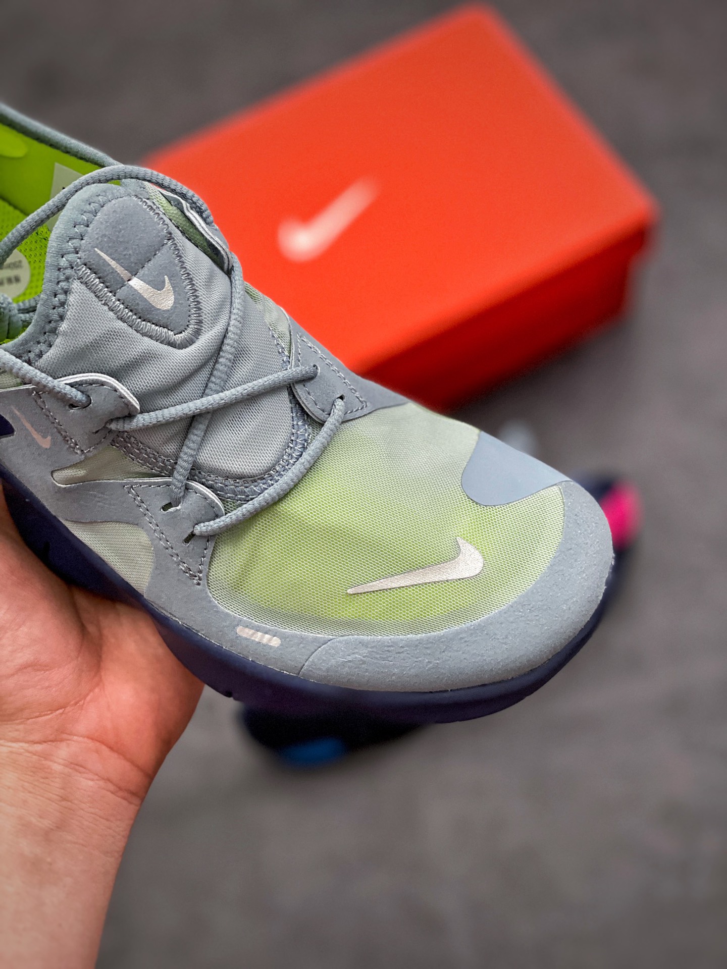 170 新季度官方主推款  Nike Wmns Free Rn 5.0 2019 赤足超弹力大底 AQ1289-400