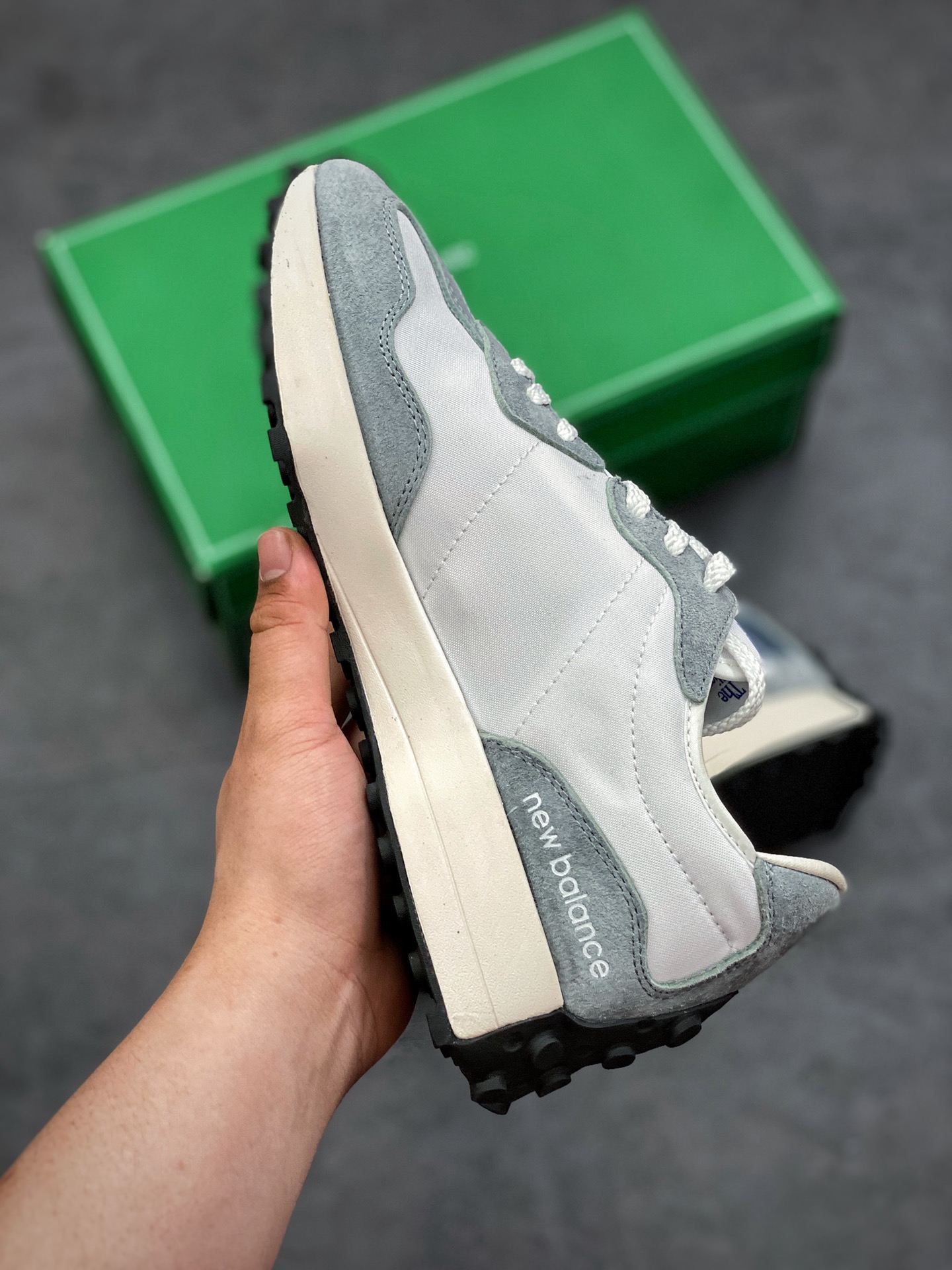 230 新百伦New Balance MS327系列复古休闲运动慢跑鞋官方货号：WS327LAB 全新 New Balance 327