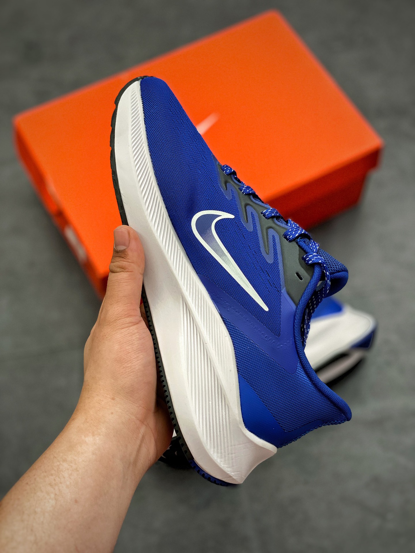 200 公司级 原装组合大底  Nike Zoom Pegasus 37 登月37 透气缓震疾速跑鞋货号：CJ0291-401