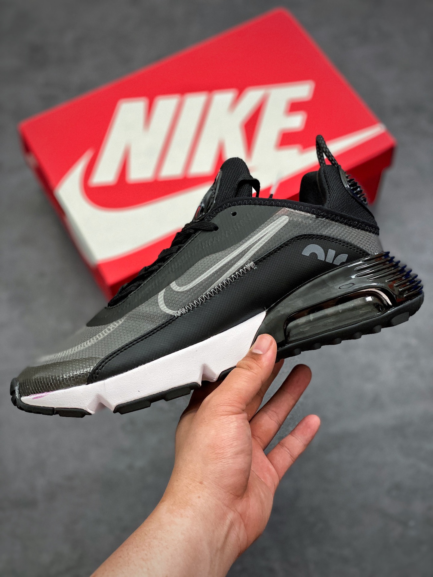 200 公司级  Nike Air Max 2090 黑银 货号：CW7306-001 耐克2020春新季款气垫跑鞋